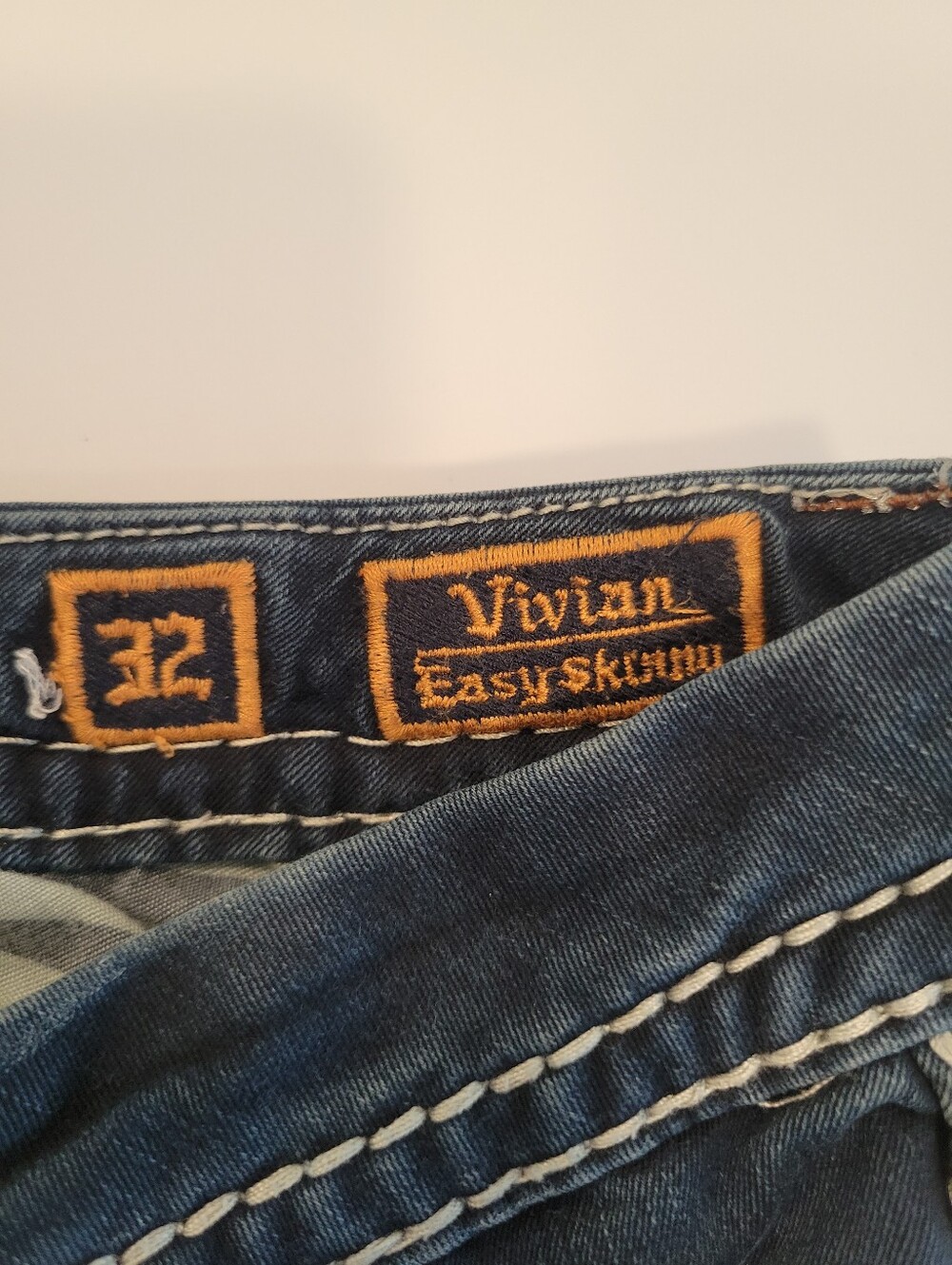 Rock Revival Vivian Easy Skinny 32 Straight Leg Fleur-de-lis Pocket Y2K Style - Picture 3 of 15